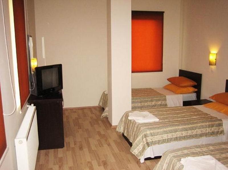 Hotel Aldi Cagllavice ภายนอก รูปภาพ