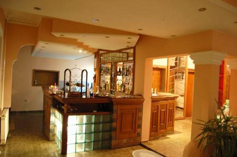 Hotel Aldi Cagllavice ร้านอาหาร รูปภาพ