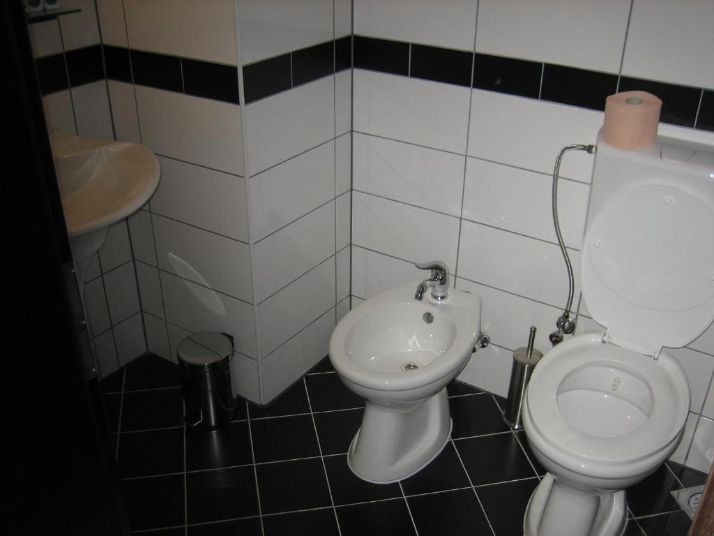 Hotel Aldi Cagllavice ห้อง รูปภาพ